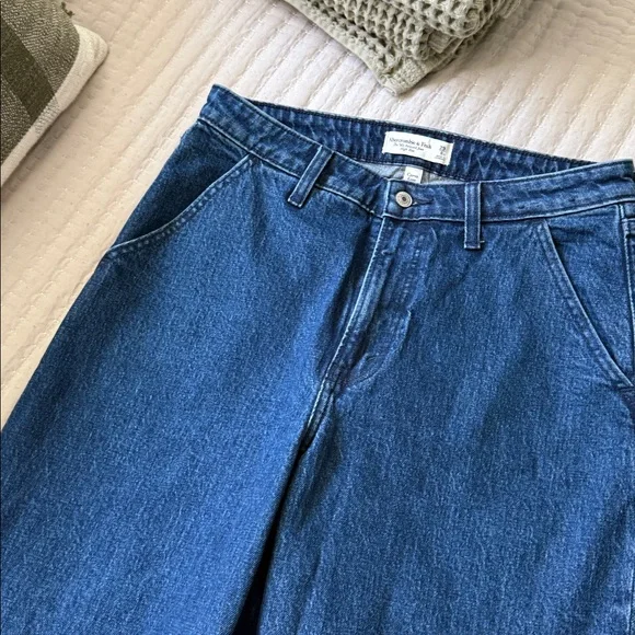 Abercrombie The 90’s Relaxed Jean High Rise - Curve Love - Extra Long - Picture 4 of 6